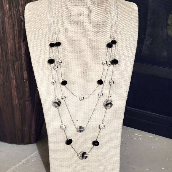 Handcrafted Black Crystal Silver Bauble Necklace - Picture 1 of 6